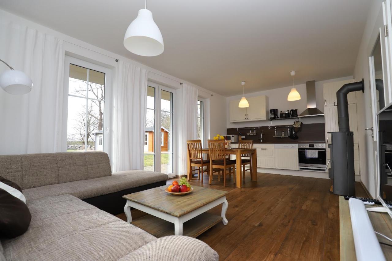 Ferienwohnung1 In Der Villa Westwind Thiessow Dış mekan fotoğraf